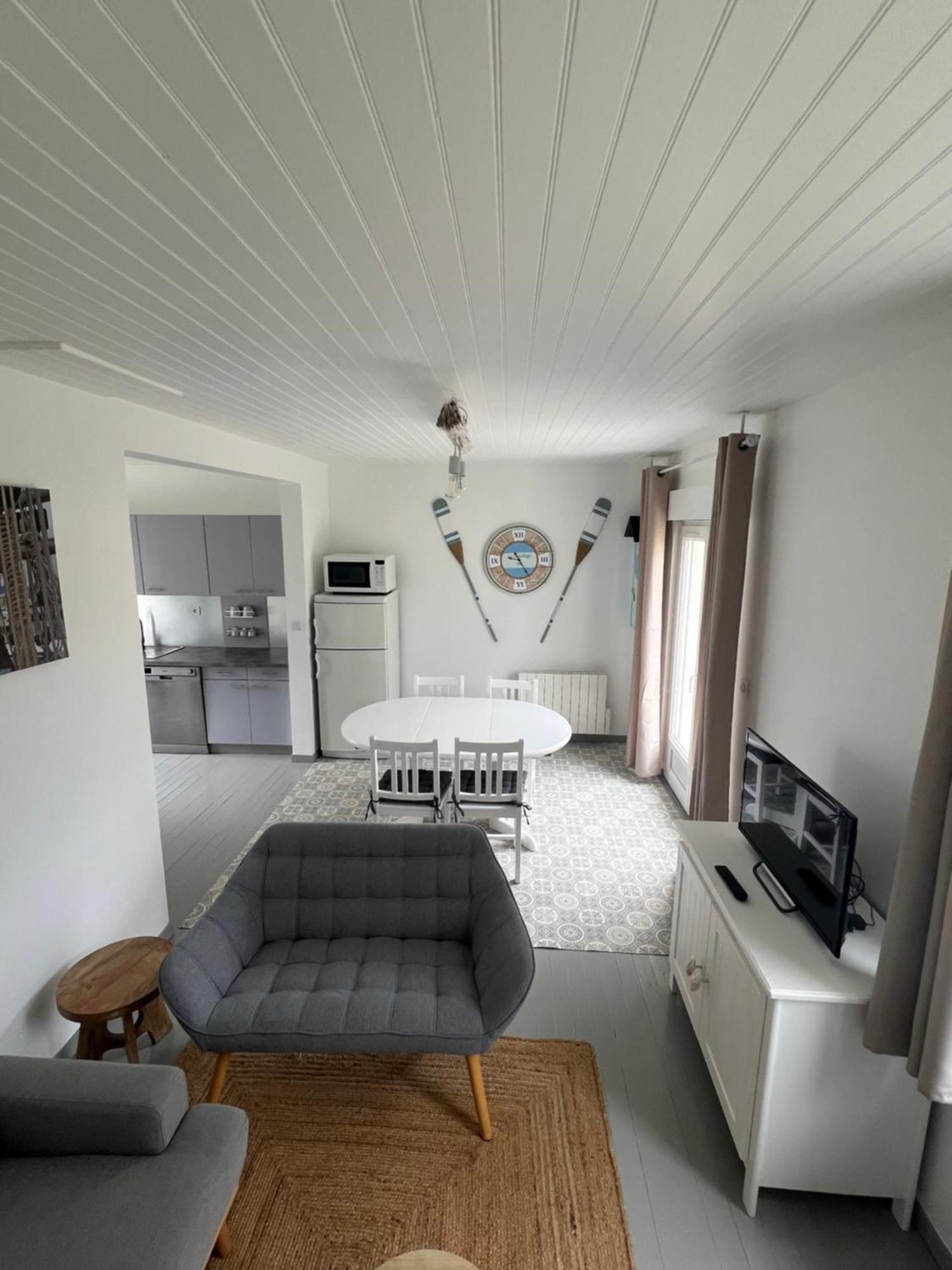 Villa Le Coquillage à Saint-Germain-sur-Ay Extérieur photo